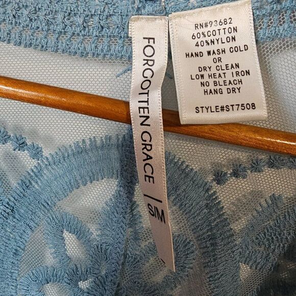 EUC FORGOTTEN GRACE LIGHT BLUE LACE/EMBROIDERED LONG DUSTER KIMONO JACKET S/M - Picture 12 of 12